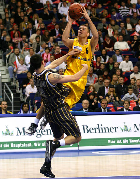 让我们携手 让我们携手