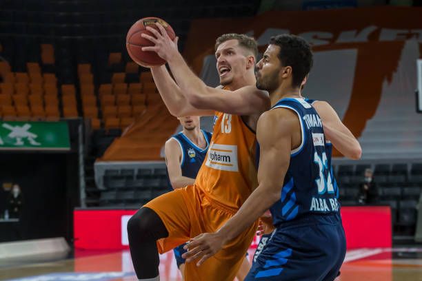 着不俗的表 着不俗的表