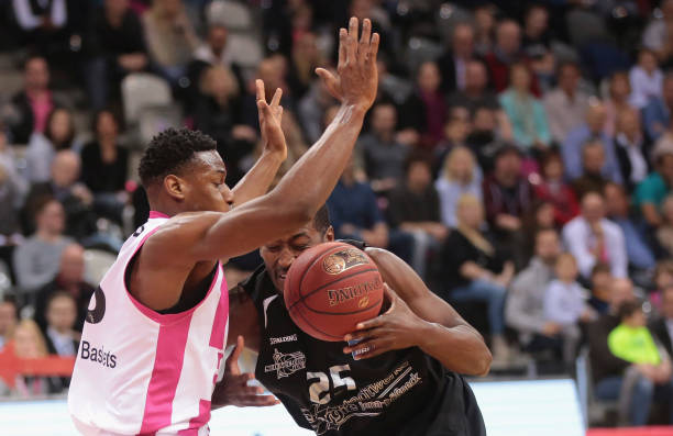 密尔沃基雄 密尔沃基雄